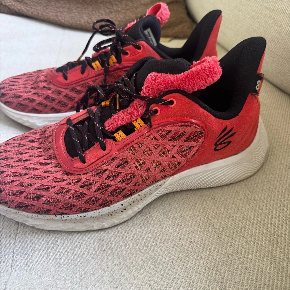 Under Armour Curry Flow 9 Sesame Street Elmo
